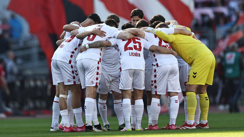 Der 1. FC Köln hat einen neuen Ausrüsterdeal abgeschlossen Der 1. FC Köln hat einen neuen Ausrüsterdeal abgeschlossen