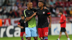 Vincent Kompany (l.) und Jérôme Boateng kennen sich als Mit- und Gegenspieler schon seit Jahren