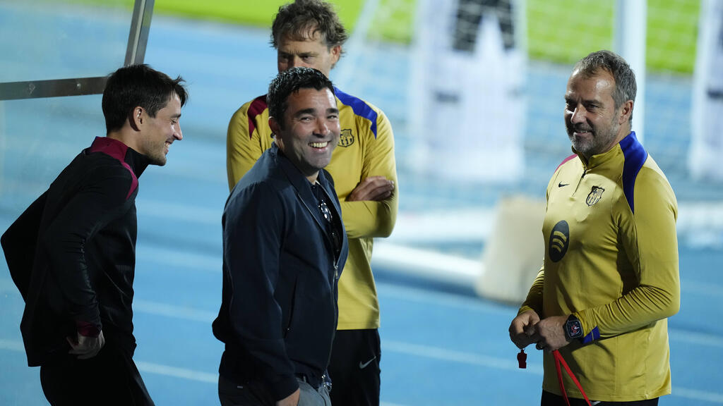 Deco (M.) hatte keine guten Nachrichten für den FC Bayern parat Deco (M.) hatte keine guten Nachrichten für den FC Bayern parat