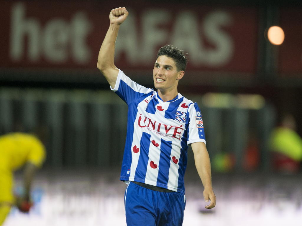 Stefano Marzo viert de 0-1 overwinning van sc Heerenveen op bezoek bij AZ. (13-09-2014) Stefano Marzo viert de 0-1 overwinning van sc Heerenveen op bezoek bij AZ. (13-09-2014)