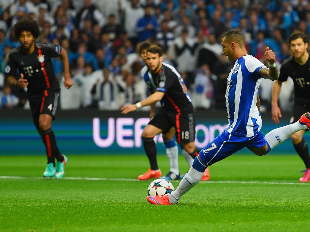 Ricardo Quaresma bringt den FC Porto in Front