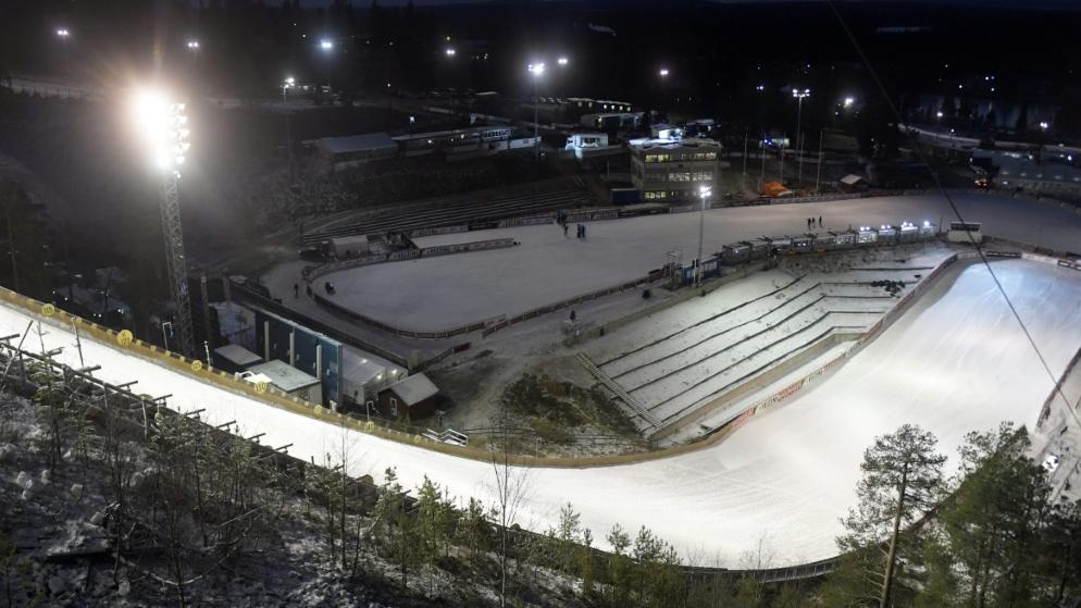Qualifikation zum Skisprung-Weltcup erneut verschoben Qualifikation zum Skisprung-Weltcup erneut verschoben