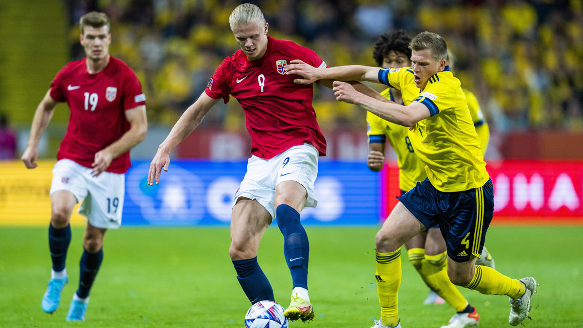 Ex-BVB-Star Erling Haaland stand beim Sieg der Norweger in Schweden einmal mehr im Mittelpunkt