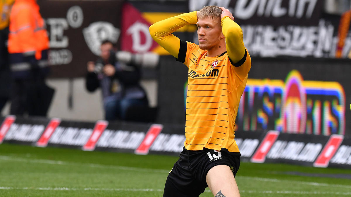 Simon Makienok ist zuletzt positiv auf COVID-19 getestet worden Simon Makienok ist zuletzt positiv auf COVID-19 getestet worden