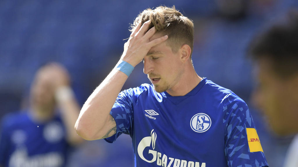 Laut Michael Rummenigge könnte der FC Schalke 04 in die 2. Liga abrutschen