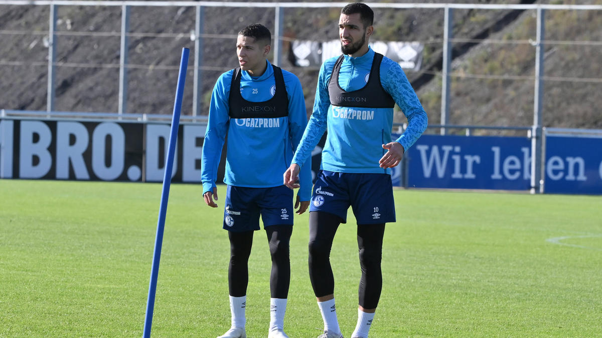 Amine Harit (l.) und Nabil Bentaleb (r.) wurden vom FC Schalke 04 suspendiert Amine Harit (l.) und Nabil Bentaleb (r.) wurden vom FC Schalke 04 suspendiert