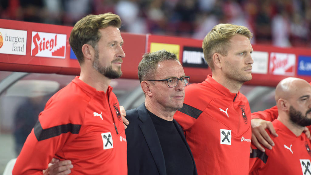 Ralf Rangnick (M.) hat Guido Burgstaller nachnominiert