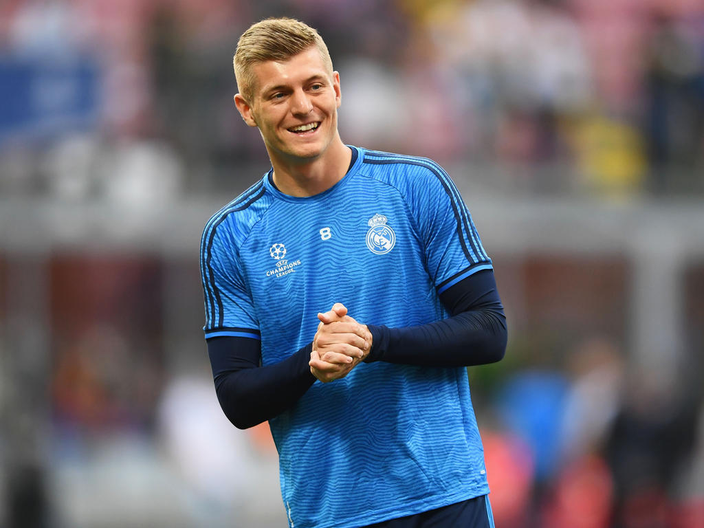 Toni Kroos soll seinen Vertrag in Madrid verlängern Toni Kroos soll seinen Vertrag in Madrid verlängern