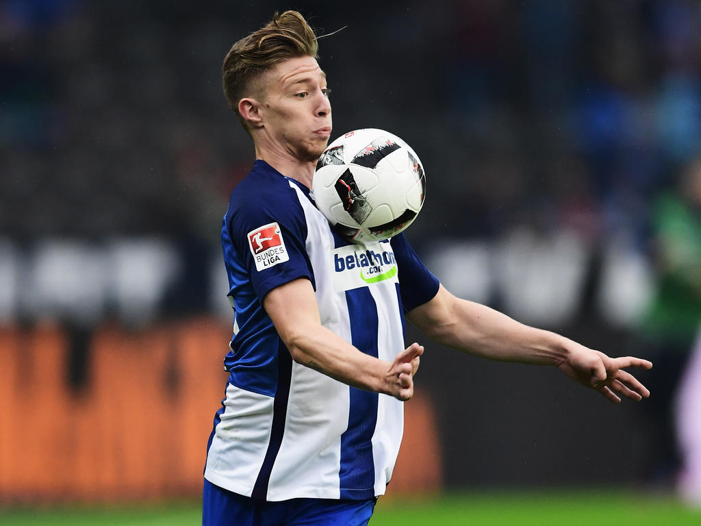 Mitchell Weiser trainiert wieder mit der Mannschaft Mitchell Weiser trainiert wieder mit der Mannschaft