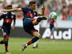 Robert Lewandowski hat den FC Bayern ins Finale des Telekom Cups geschossen
