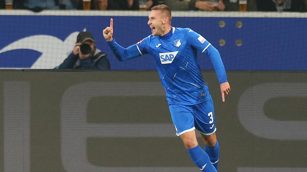 MITTELFELD: Pavel Kaderabek