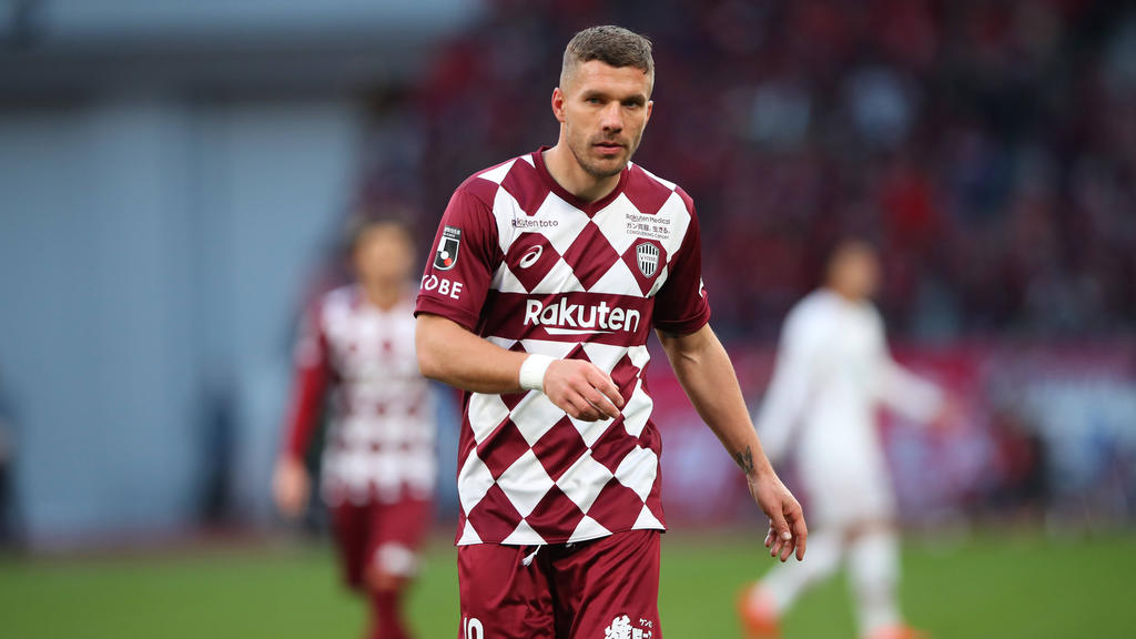 Lukas Podolski will sich mit dem 1. FC Köln zusammensetzen