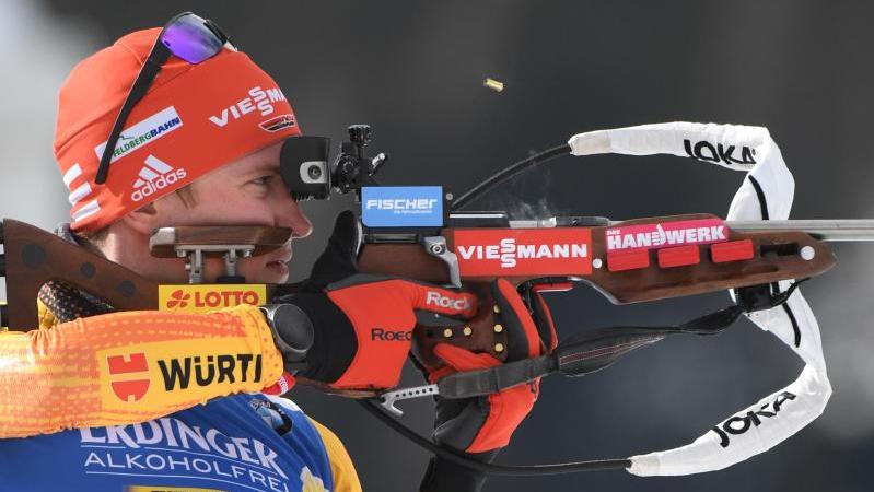 Benedikt Doll am Schießstand Benedikt Doll am Schießstand