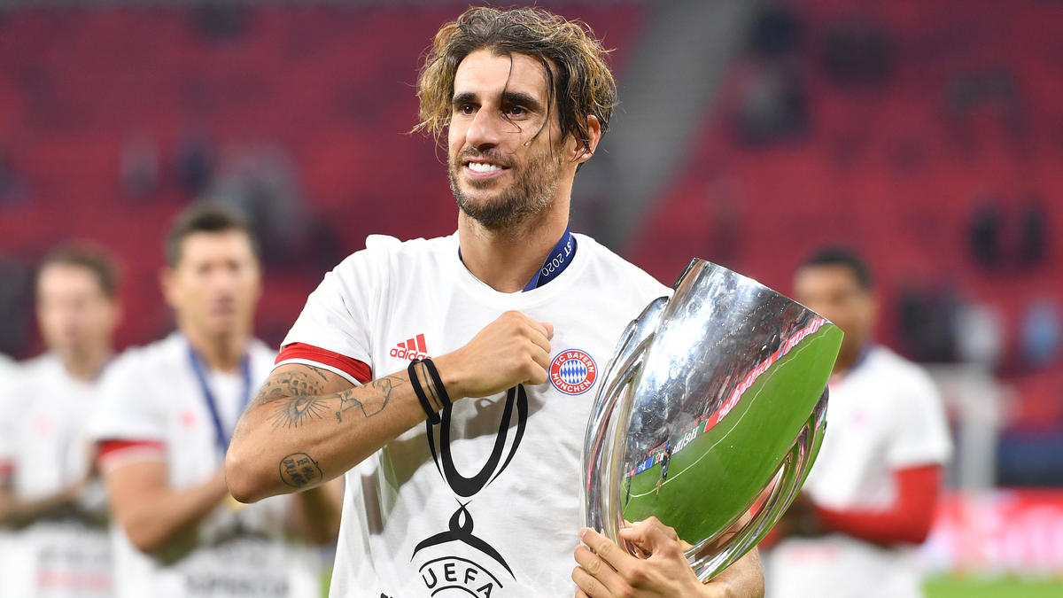 Javi Martínez könnte den FC Bayern nun doch schon im Winter verlassen Javi Martínez könnte den FC Bayern nun doch schon im Winter verlassen