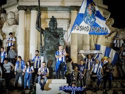 Aficionados del Oporto celebran el título doméstico. (Foto: Imago)