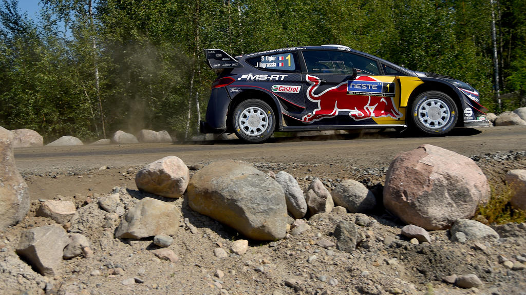 Sebastien Ogier scheint vor einem Wechsel zu Citroen zu stehen Sebastien Ogier scheint vor einem Wechsel zu Citroen zu stehen