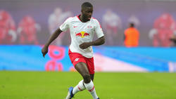 Nach langer Verletzung hat Leipzigs Dayot Upamecano wieder das Training aufgenommen