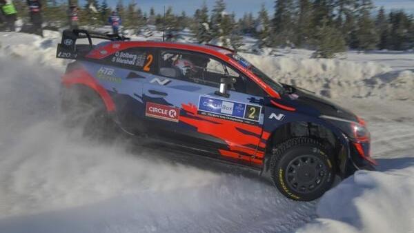 Oliver Solberg schlug sich beim Debüt im WRC-Auto wie ein alter Hase