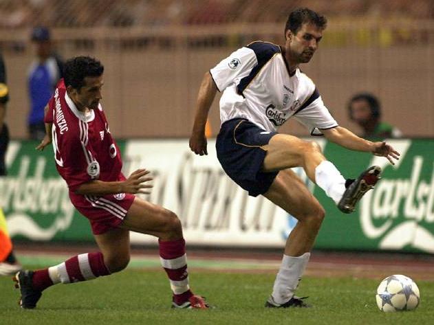 Hasan Salihamidžić (l.) verlor 2001 das Finale mit den Bayern gegen Liverpool mit Markus Babbel