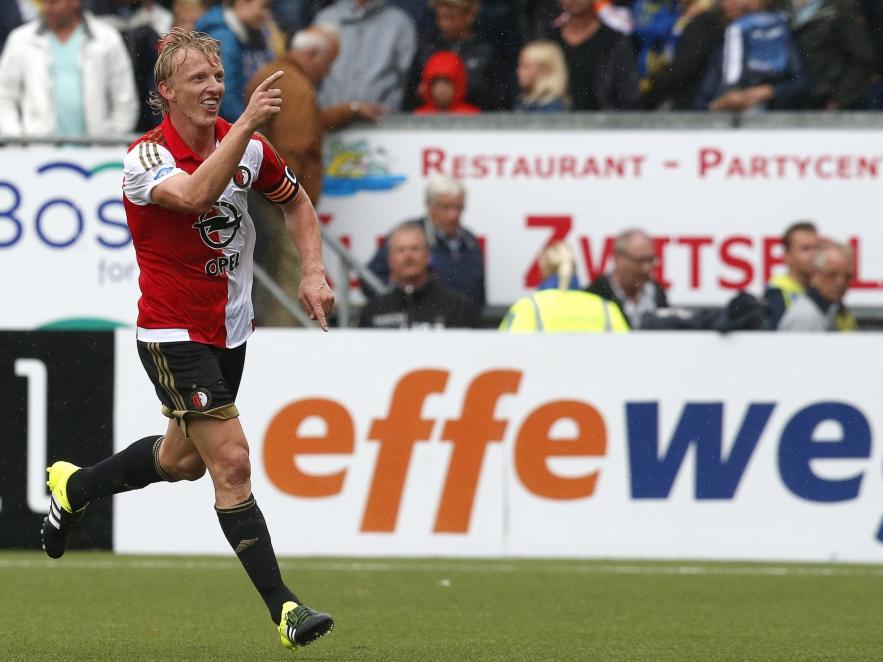 Dirk Kuyt viert de 0-2 tijdens het competitieduel SC Cambuur - Feyenoord. (16-08-2015) Dirk Kuyt viert de 0-2 tijdens het competitieduel SC Cambuur - Feyenoord. (16-08-2015)