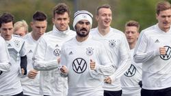 Zurück im DFB-Training: Ilkay Gündogan (M.)