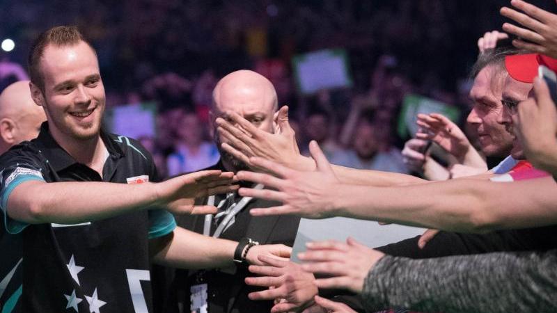 Deutsche Dart-Fans können sich auch Max Hopp in Berlin freuen Deutsche Dart-Fans können sich auch Max Hopp in Berlin freuen
