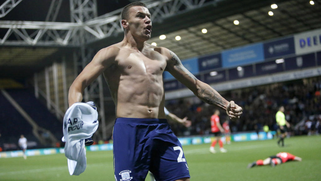 Championship table-toppers Preston come from behind to beat