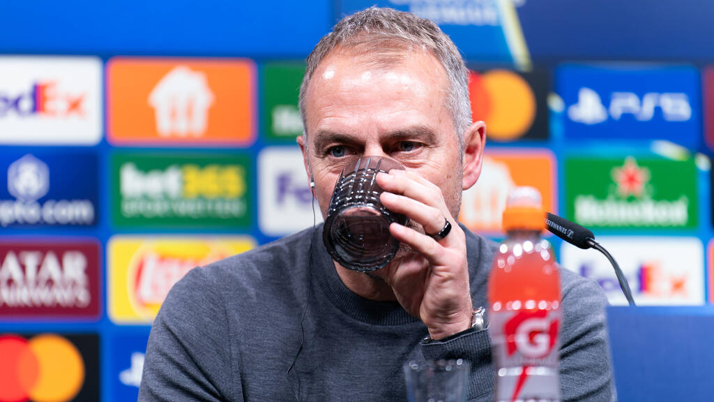 Hansi Flick und der FC Barcelona träumen noch vom Triple Hansi Flick und der FC Barcelona träumen noch vom Triple