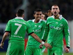 Bas Dost (r.) jubelt nach seinem Ausgleichstor