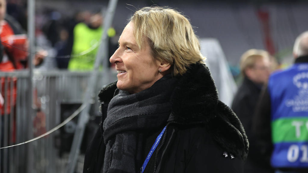 DFB-Coach Martina Voss-Tecklenburg setzt sich große Ziele