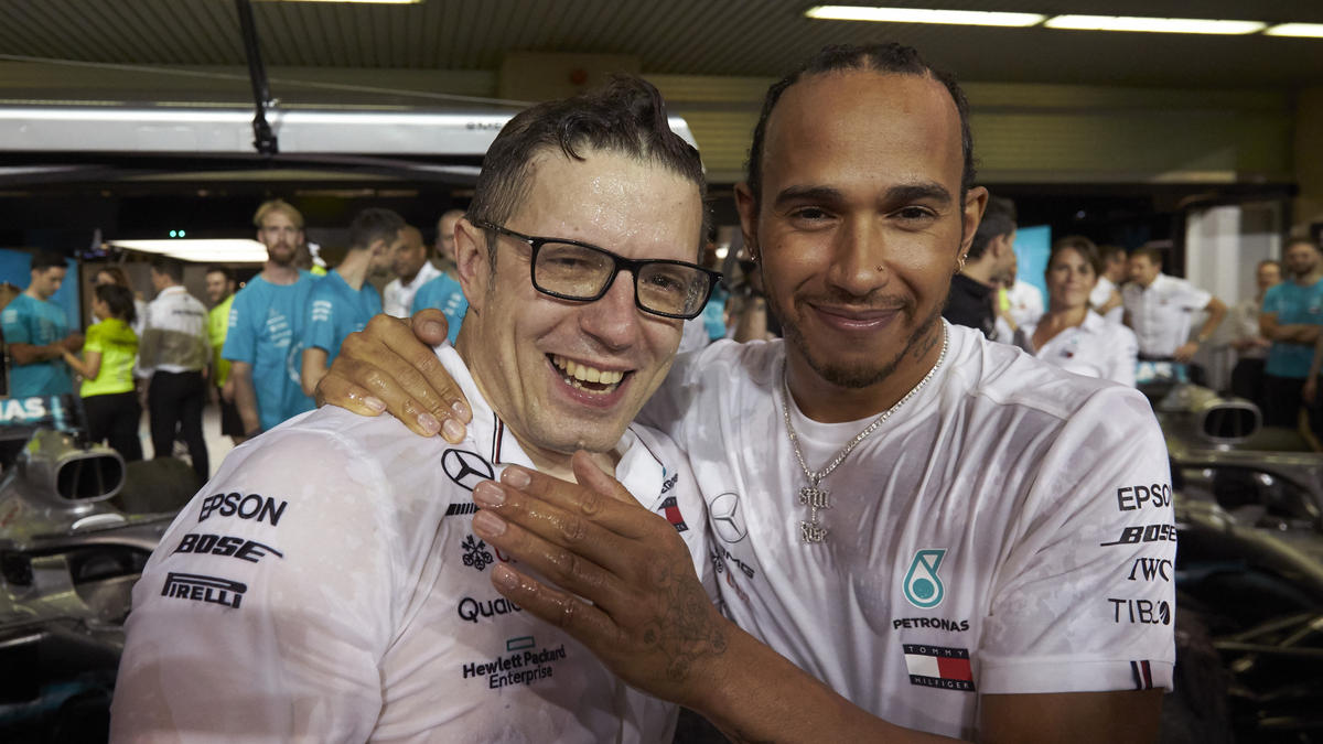 Mercedes-Erfolgsduo Lewsi Hamilton und Peter Bonnington Mercedes-Erfolgsduo Lewsi Hamilton und Peter Bonnington