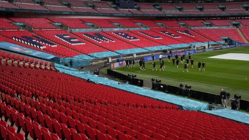 Spiele im Wembley-Stadion könnten die Infektionen mit dem Coronavirus wieder nach oben treiben