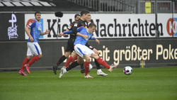 Holstein Kiel besiegt Jahn Regensburg