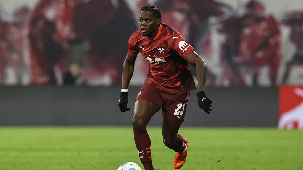 Castello Lukeba soll sich im Fokus des FC Bayern befinden Castello Lukeba soll sich im Fokus des FC Bayern befinden