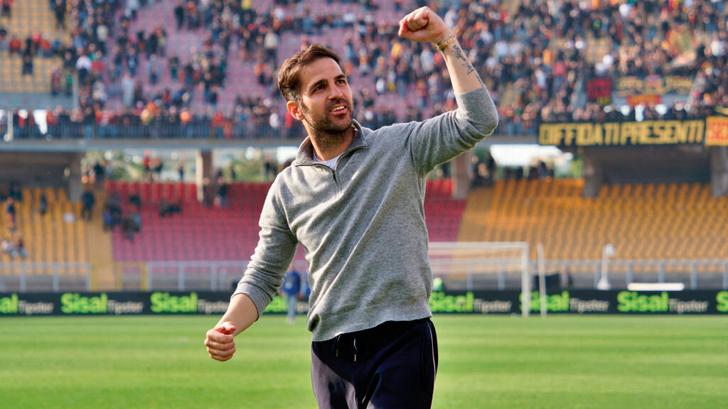 Cesc Fabregas bleibt Thema bei Bayer Leverkusen, auch RB Leipzig hofft noch Cesc Fabregas bleibt Thema bei Bayer Leverkusen, auch RB Leipzig hofft noch