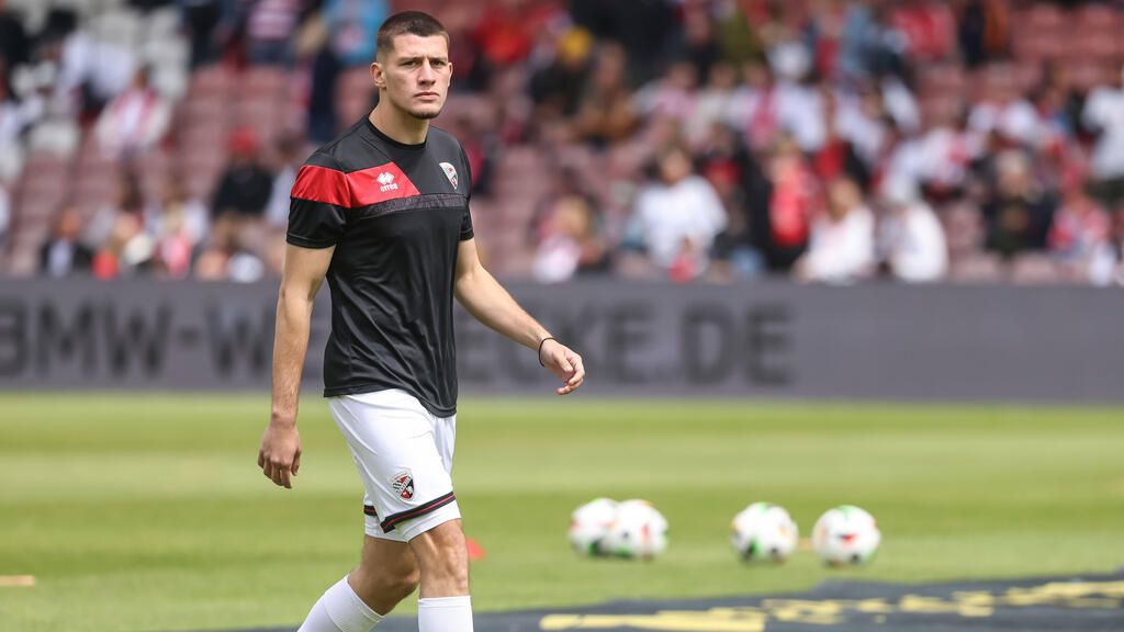Mladen Cvjetinovic spielt künftig in Kiel Mladen Cvjetinovic spielt künftig in Kiel