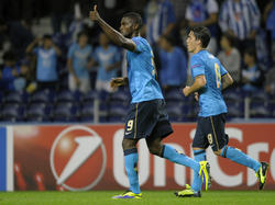 Portos Jackson Martinez (l.) und der FC Porto stehen erstmal an der Tabellenspitze