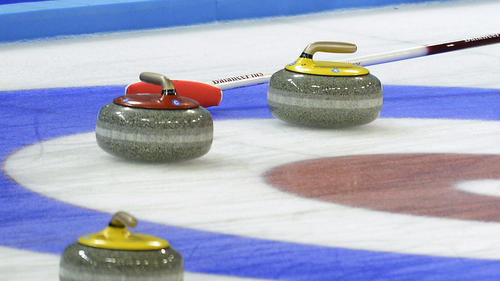 Die Curling-Damen setzen ihre Siegesserie fort