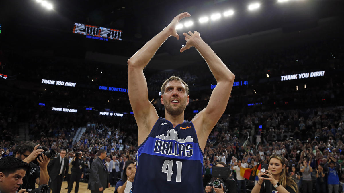 Dirk Nowitzki trat im Frühjahr vom aktiven Profi-Sport zurück Dirk Nowitzki trat im Frühjahr vom aktiven Profi-Sport zurück