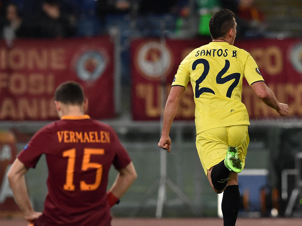 El colombiano Santos Borré marcó el gol del triunfo en Roma. (Foto: Getty)