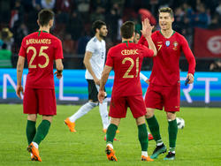 Salah marcó el gol de Egipto, Cristiano dos para Portugal.(Foto: Getty)