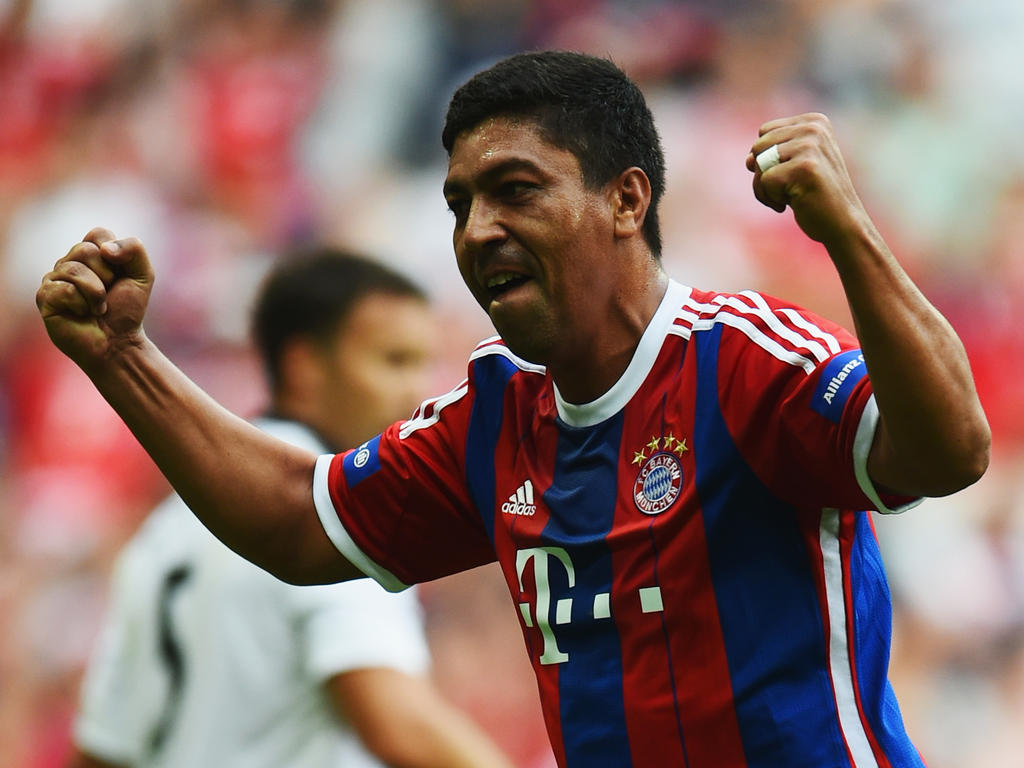 Giovane Elber glaubt an einen Zweikampf um die Torjägerkrone