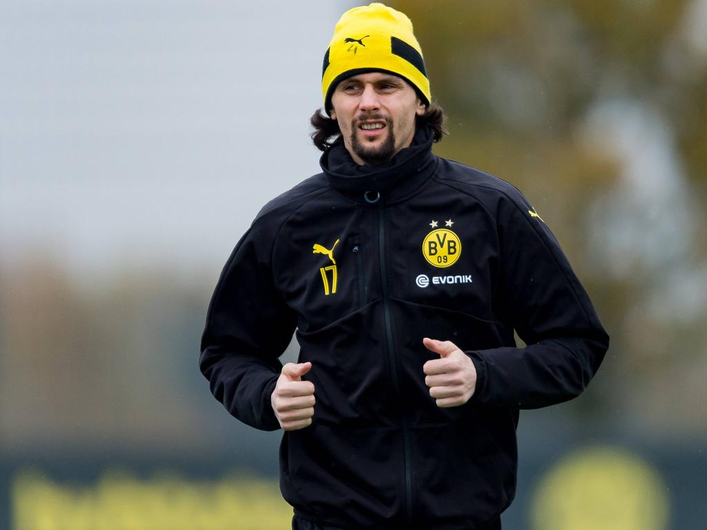 Neven Subotić musste gegen Köln II ausgewechselt werden Neven Subotić musste gegen Köln II ausgewechselt werden