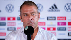 Hansi Flick vertraut Manuel Neuer
