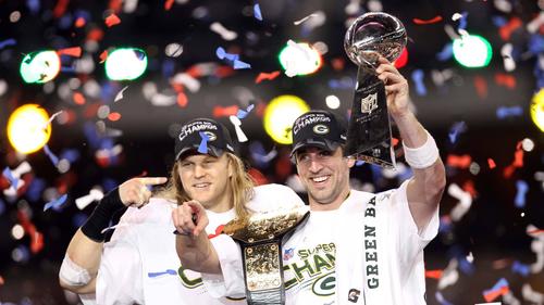 NFL-Star Aaron Rodgers (rechts) beim Super-Bowl-Sieg 2011