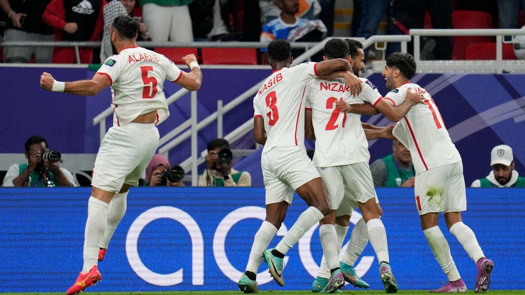 Jordanien setzte sich im Halbfinale des Asien-Cups überraschend gegen Südkorea durch