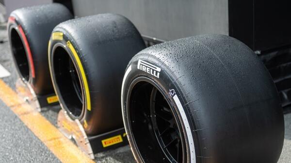 Pirelli muss bei der Reifenentwicklung für die Formel 1 2026 teils in Blaue schießen