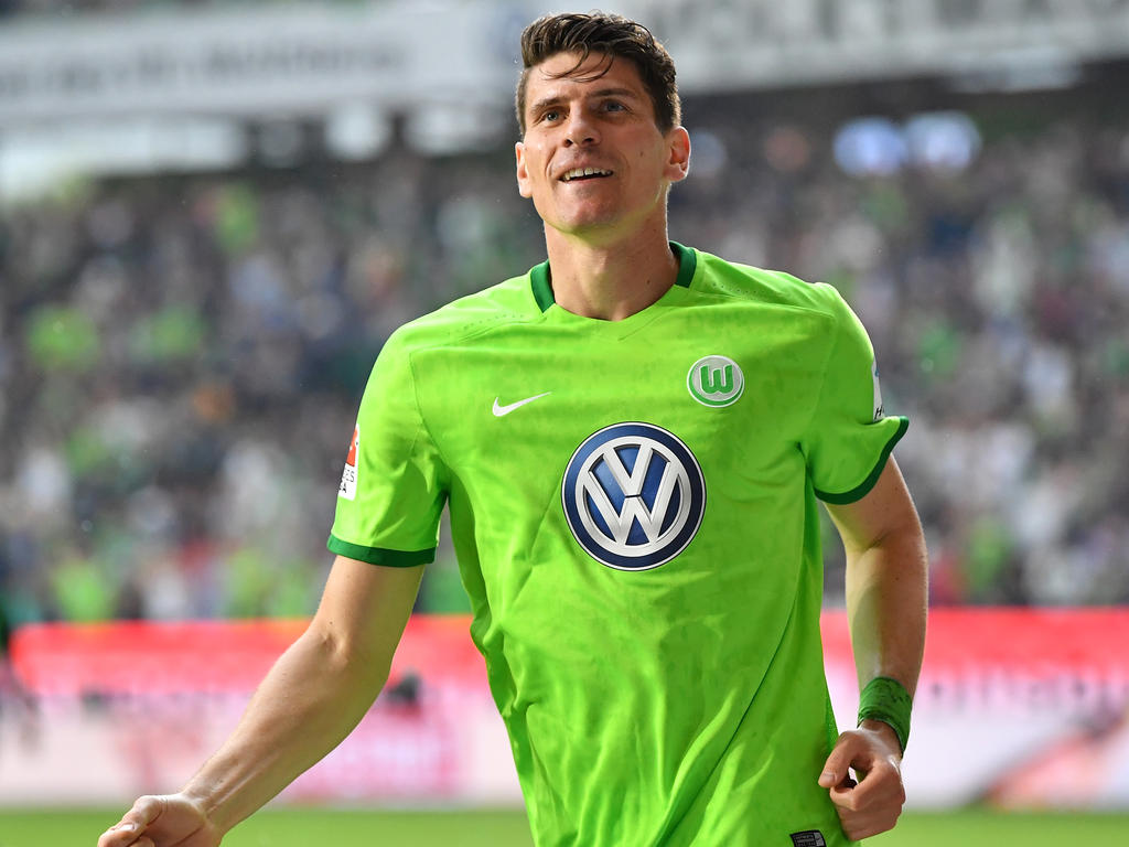 Mario Gomez steht mit dem VfL Wolfsburg vor dem Klassenerhalt in der Bundesliga