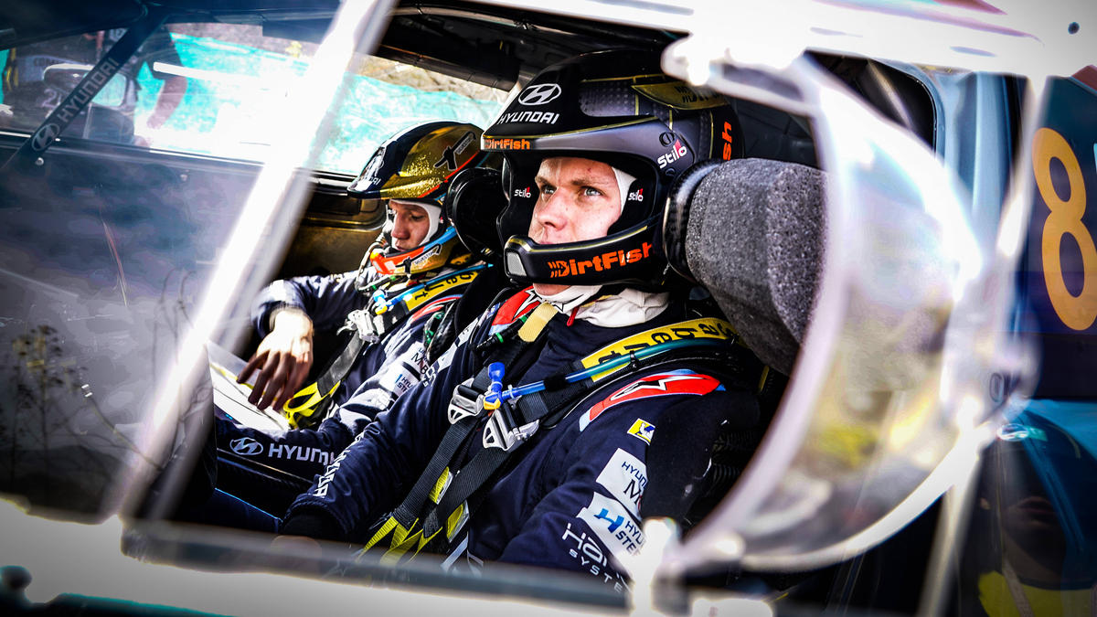 Ott Tänak hat die erste Rallye nach der Corona-Pause gewonnen Ott Tänak hat die erste Rallye nach der Corona-Pause gewonnen