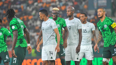 Victor Osimhen (l) erreichte mit Nigeria das Finale des Afrika-Cups